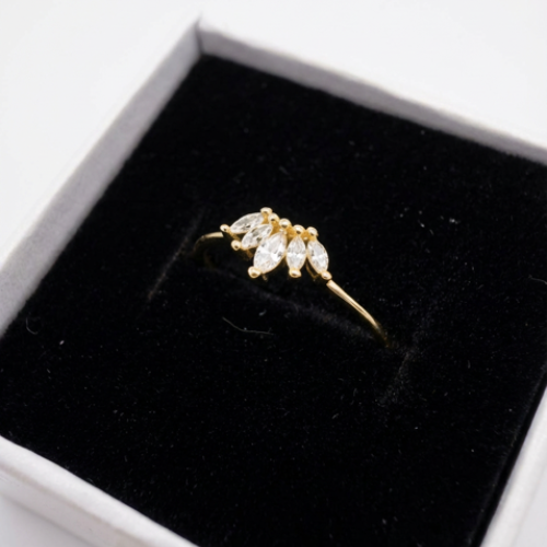 Marquise-cut Cluster Stack Ring