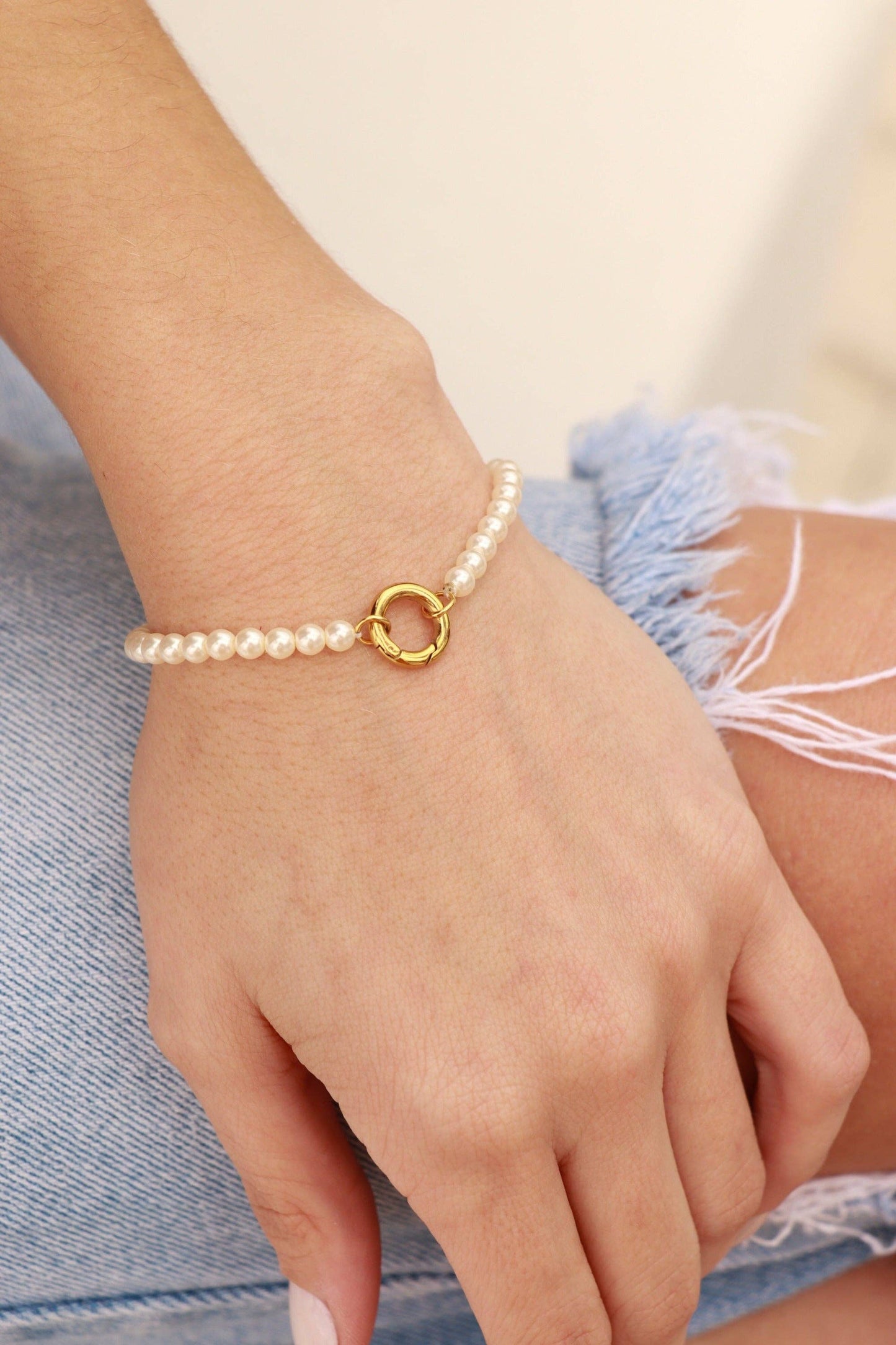 Beaded Pearl Charm Holder Bracelet — 18K Gold PVD