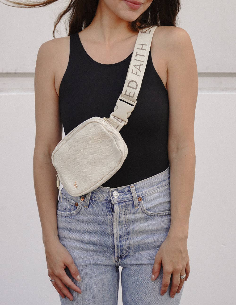 The Crossbody Belt Faith Bag